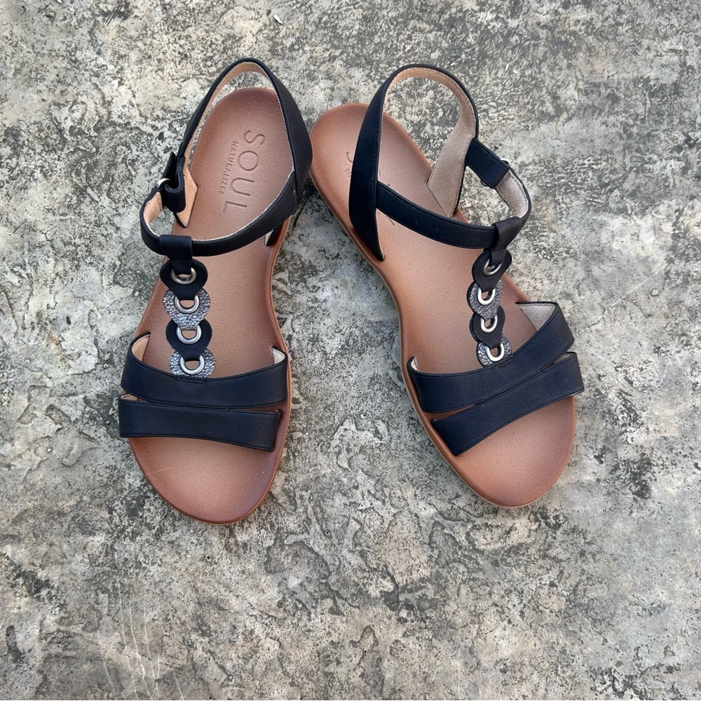 Naturalizer Soul Shelly Women's Black Sandals - Excellent Condition Size 11